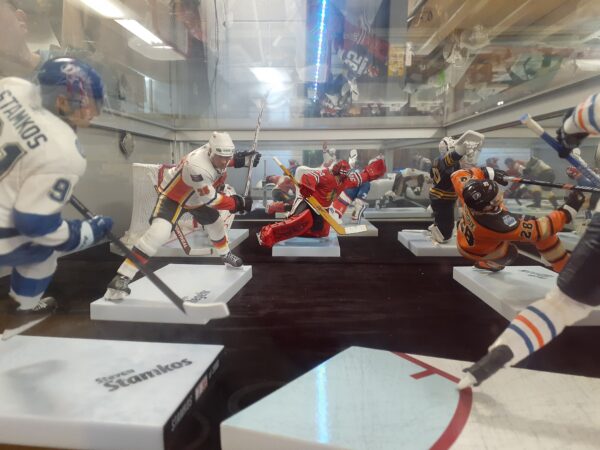 hocky figures