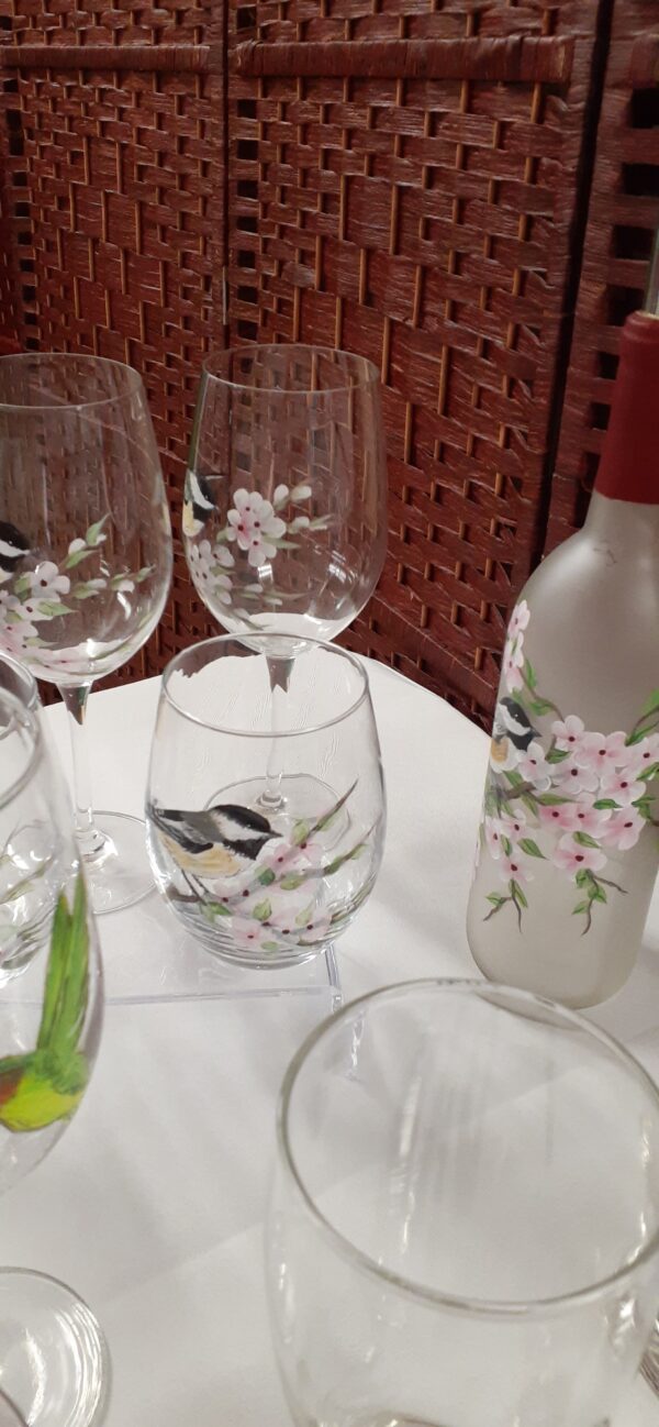 la boutique wine glasses